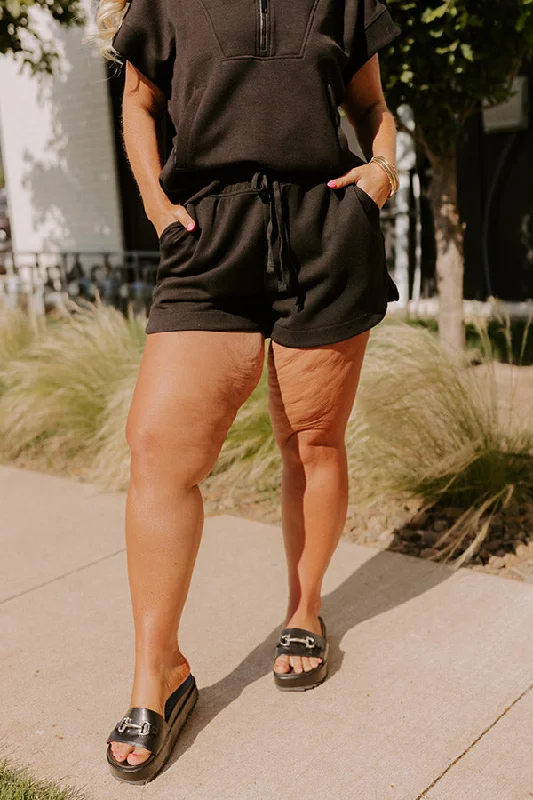 casual-comfort-high-waist-shorts-in-black-curves