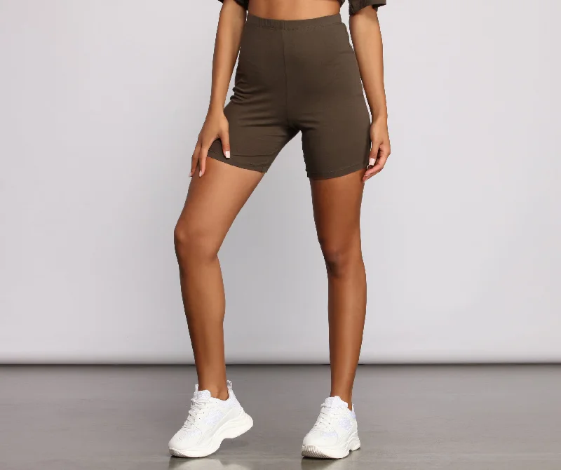 effortless-everyday-biker-shorts-065030187002