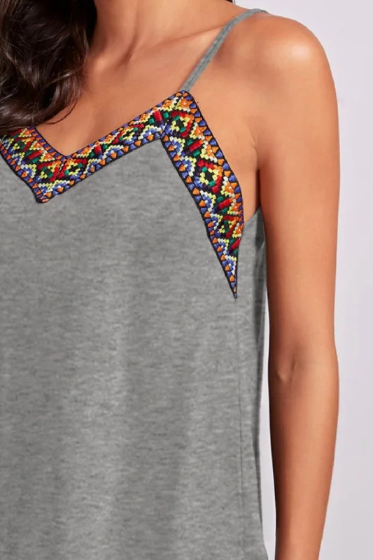 geometric-v-neck-spaghetti-strap-cami