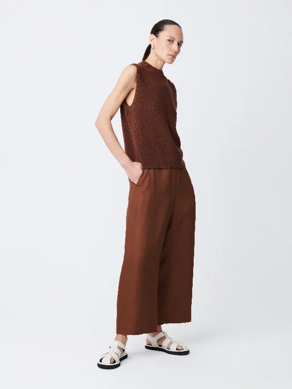 sumire-top-in-carob-brown