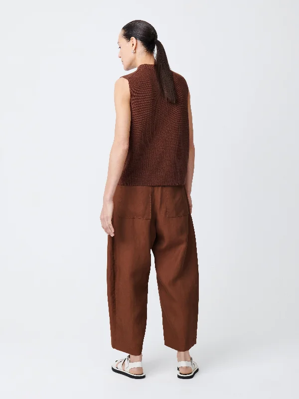 sumire-top-in-carob-brown