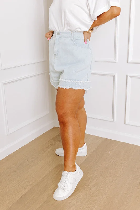 the-allura-high-waist-frayed-shorts-curves