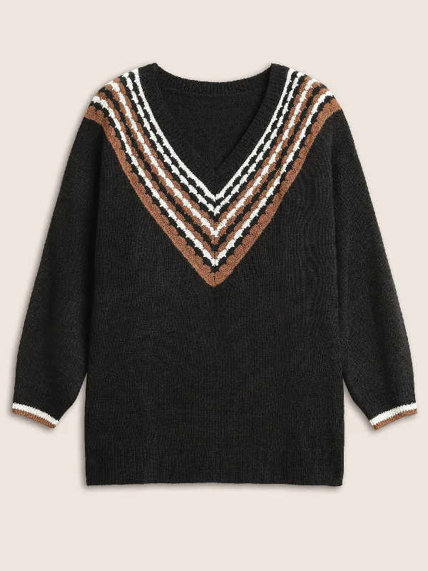 v-contrast-striped-patchwork-knit-pullover